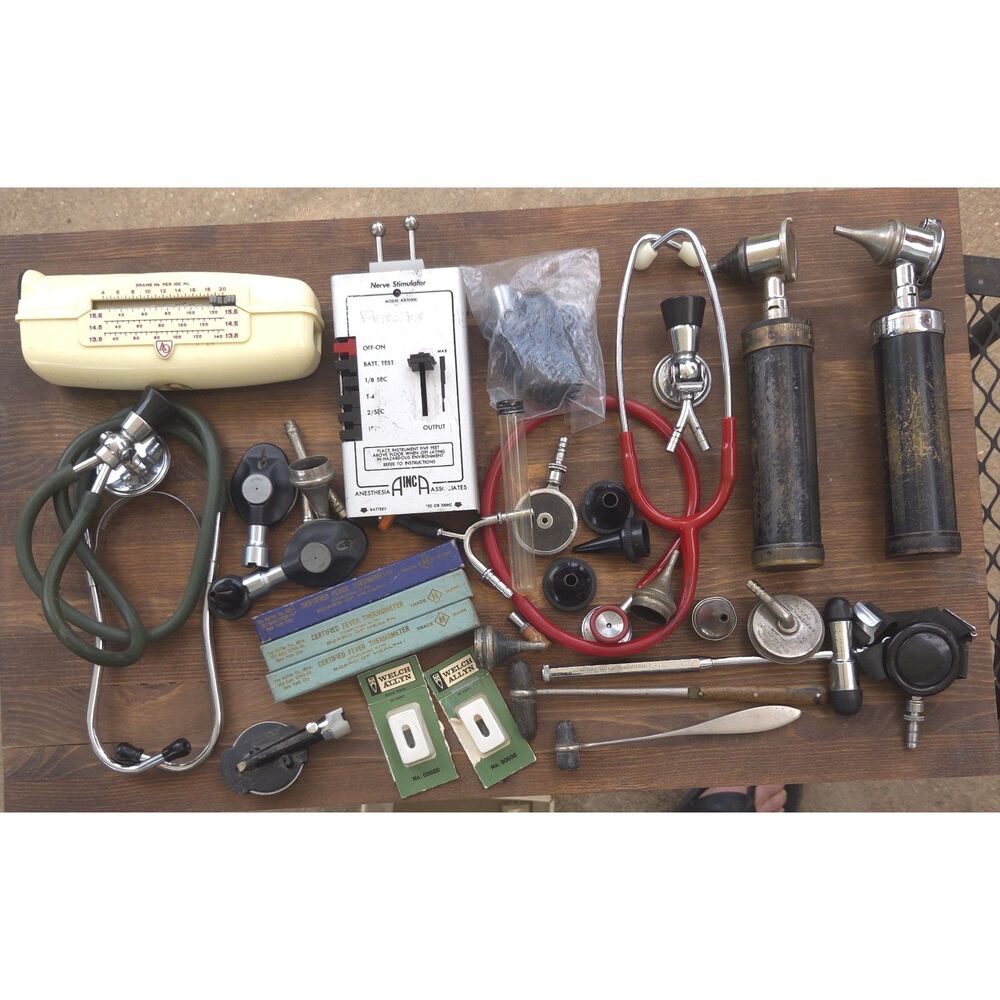 Vintage Medical Diagnostic Equipment Lot Stethoscopes Otoscopes Welch Allyn